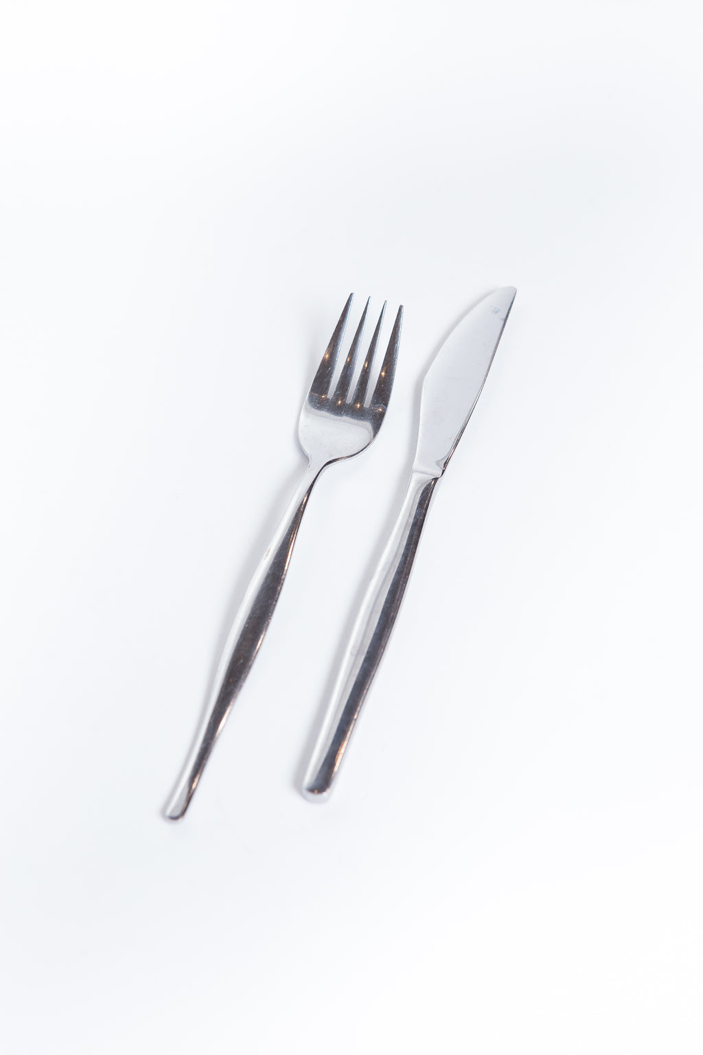 Pointed Entree/Butter Knife